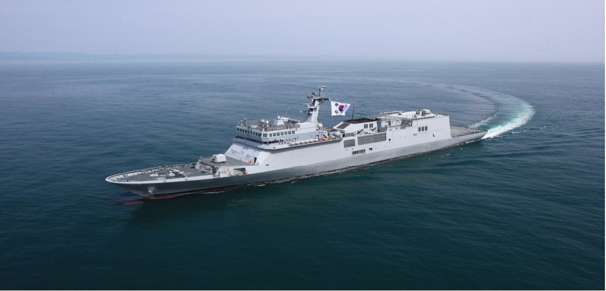 South Korea’s first training ship enters naval service - DIMDEX